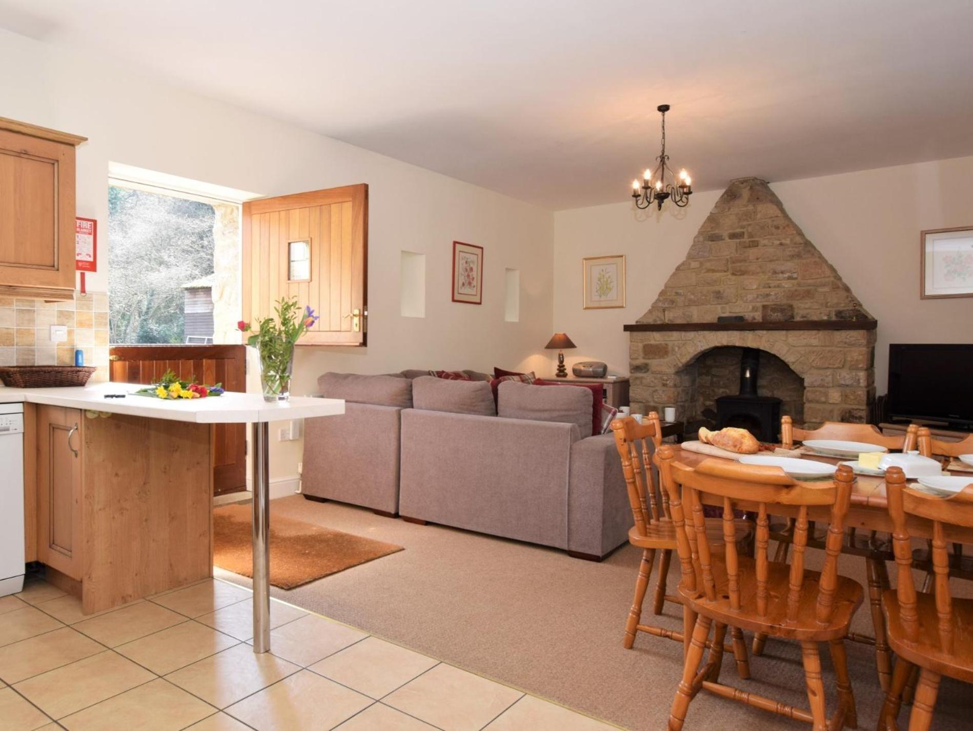 2 Bed In Rowlands Gill Cn192 Villa Stanley  Exterior photo